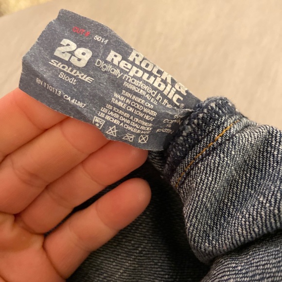 Rock & Republic Jeans - Picture 5 of 5
